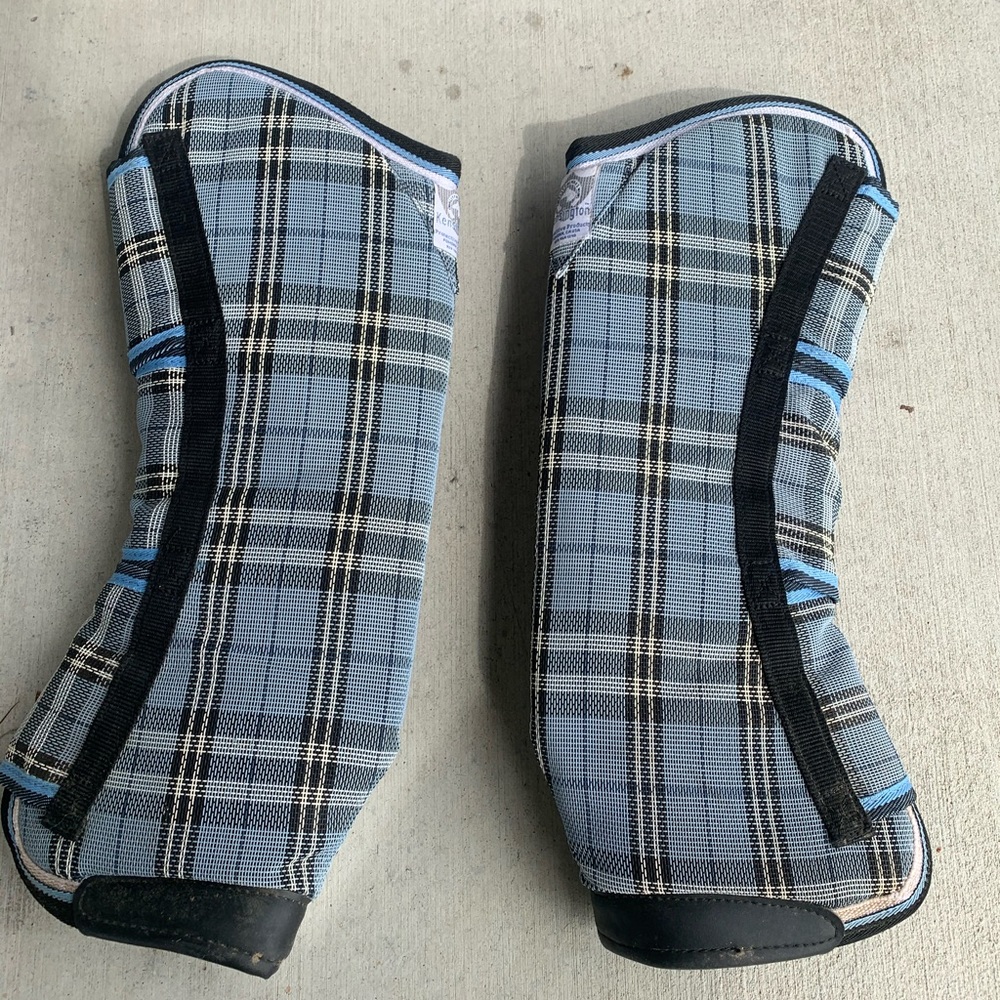Kensington trailering boots